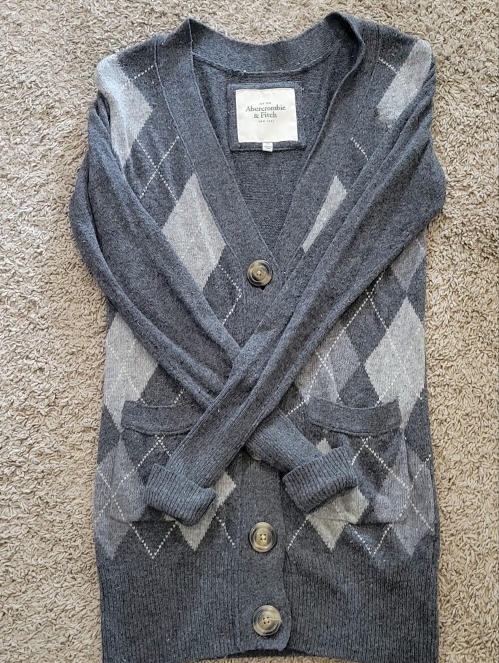 Abercrombie & Fitch Gray Argyle Button Cardigan